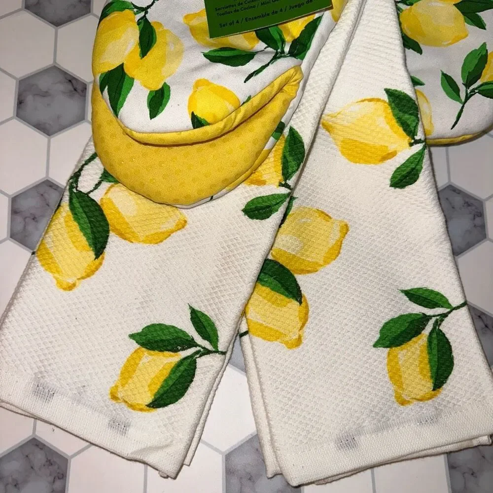 Kate Spade Yellow and White Lemon Pattern Kitchen Linen Set NWT
